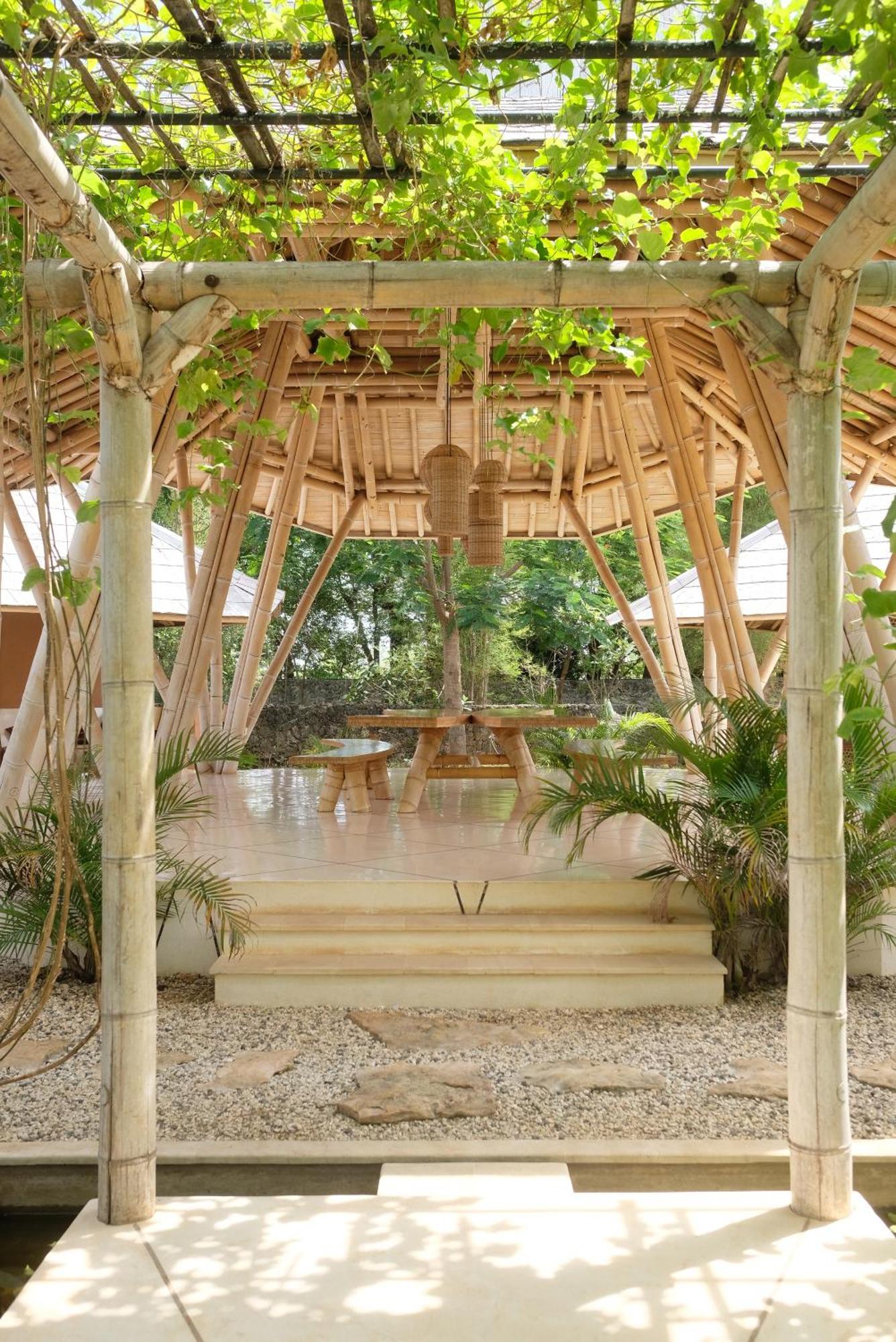 Maringi Sumba By The Sumba Hospitality Foundation Waikelo Exteriör bild